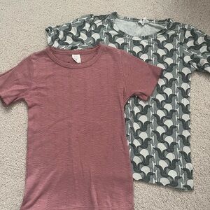 Girls Kate Quinn t-shirts size 8